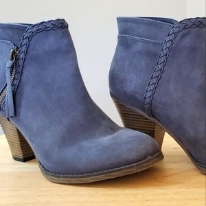 Mia Blue boots